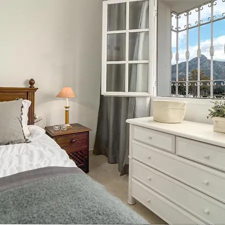 Fantastic 3 Bedroom Townhouse In Aloha Pueblo Close To The Golf Course And Has Amazing Mountain Views 度假居